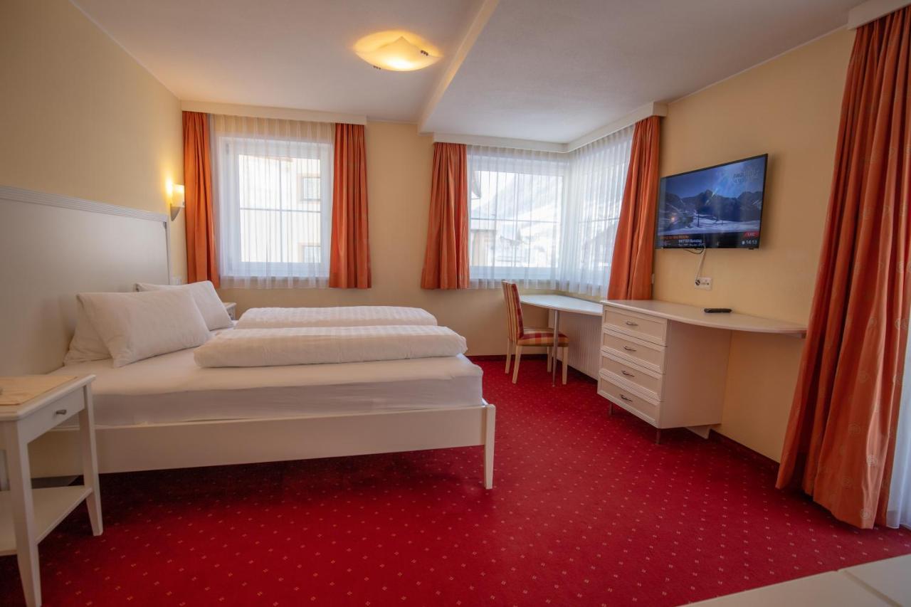 The Hotel - Himmlisch Wohlfuehlen Ischgl Esterno foto